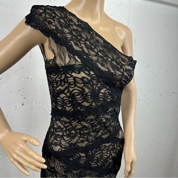 Bebe Women’s size Small Black One Shoulder Lace Overlay Lined Dress - Picture 3 of 14
